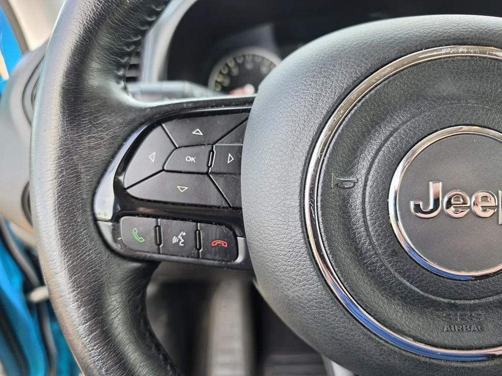 Used 2019 Teal Jeep Latitude image 23