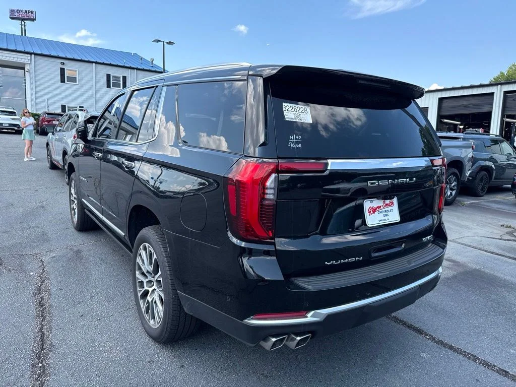 Used 2025 Black GMC Denali image 4
