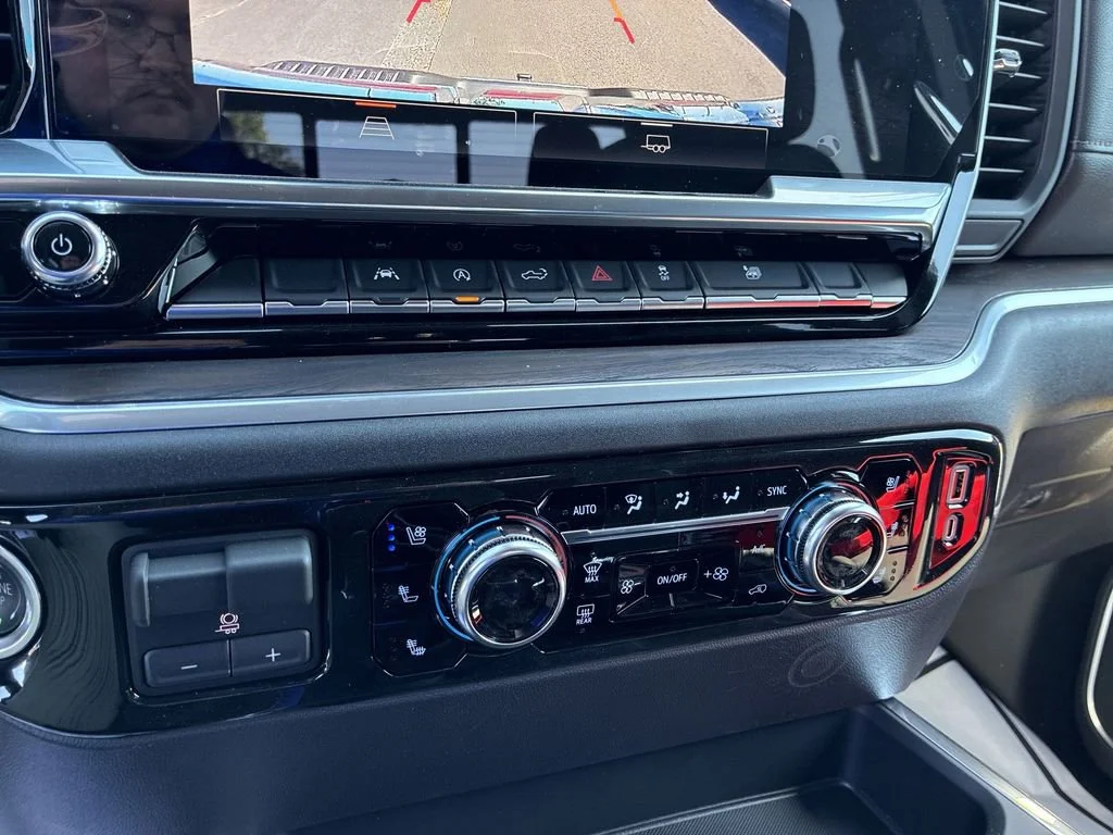 New 2026 Onyx Black GMC SLT image 17