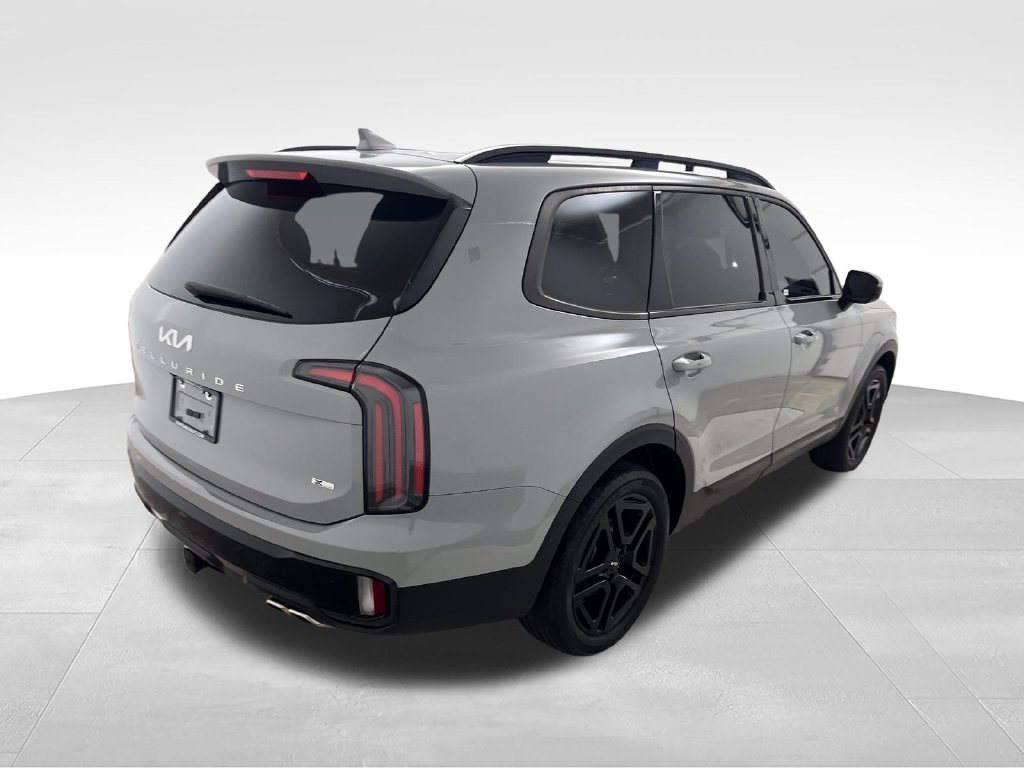 Used 2024 Gray Kia SX X-Line image 5