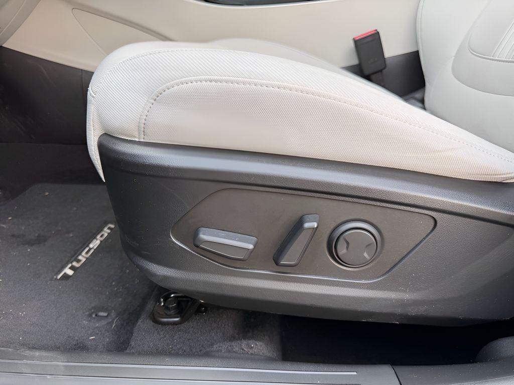 New 2026 Atlantis Blue Hyundai SEL AWD image 14