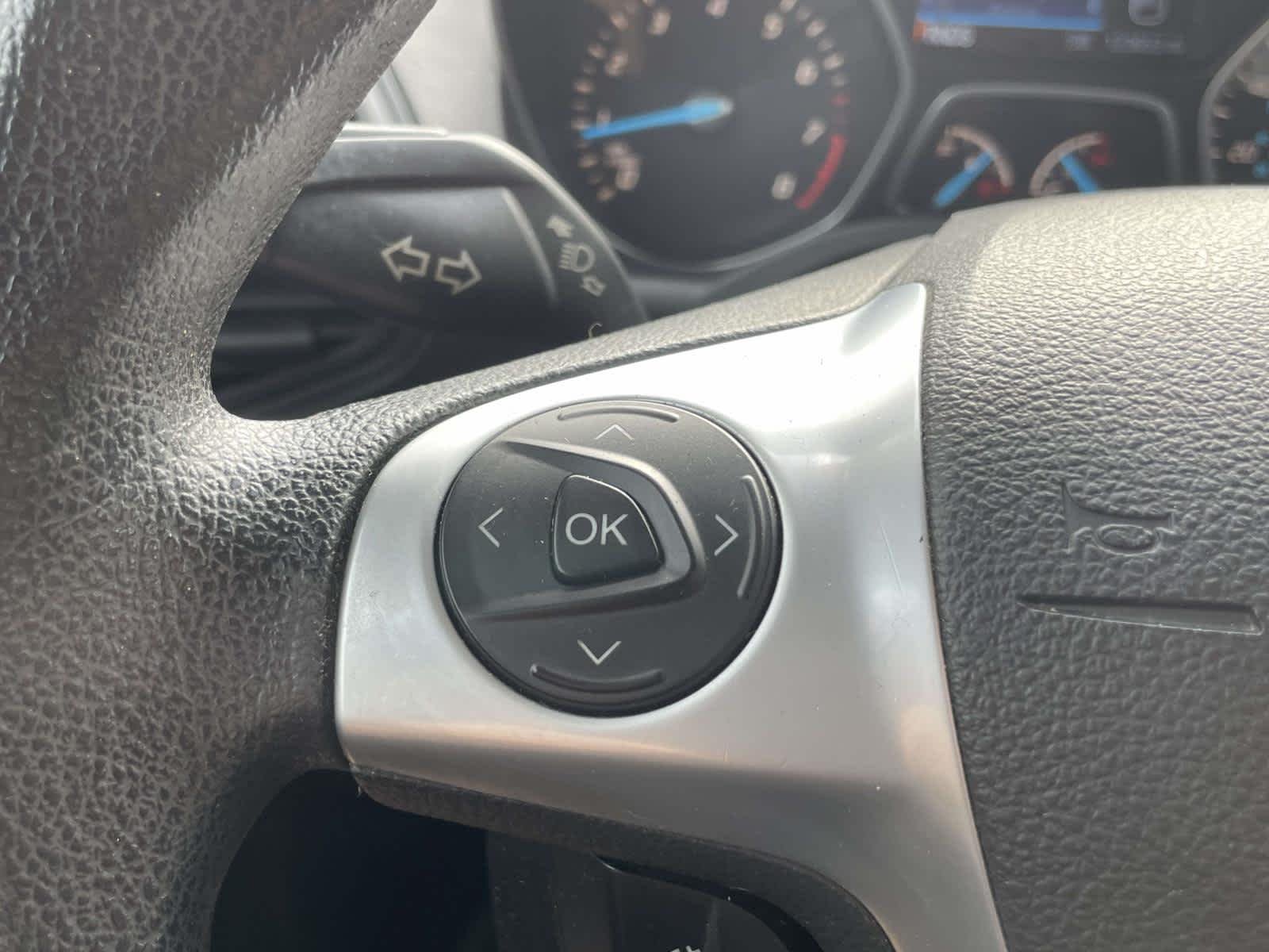Used 2014 Sunset Metallic Ford SE image 29