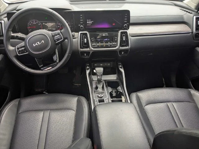 Used 2023 White Kia EX image 15