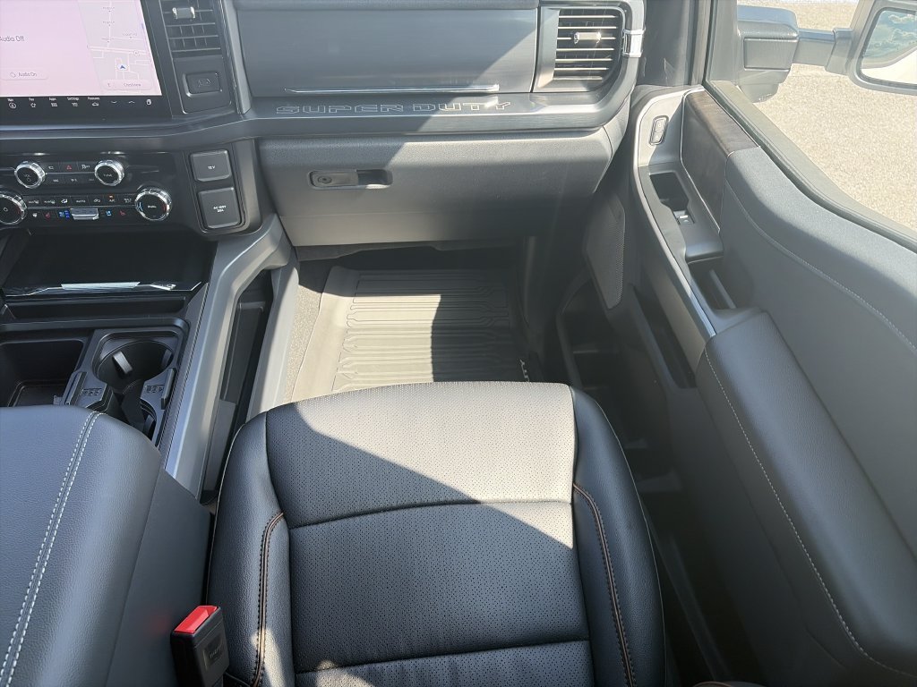 2026 Ford F-250 Super Duty Lariat - Photo 17