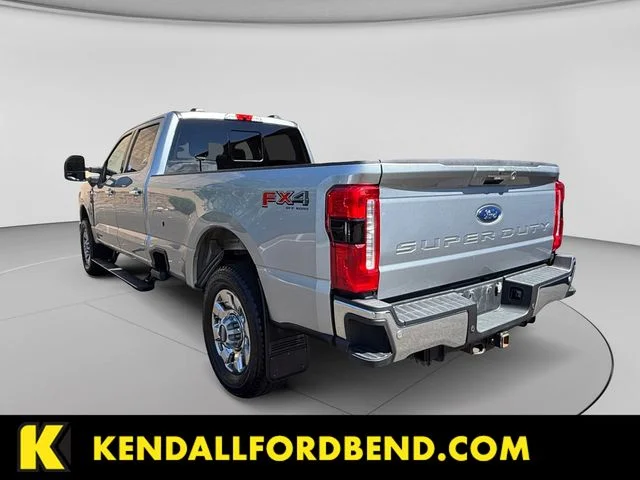 Used 2023 Silver Ford Lariat image 3
