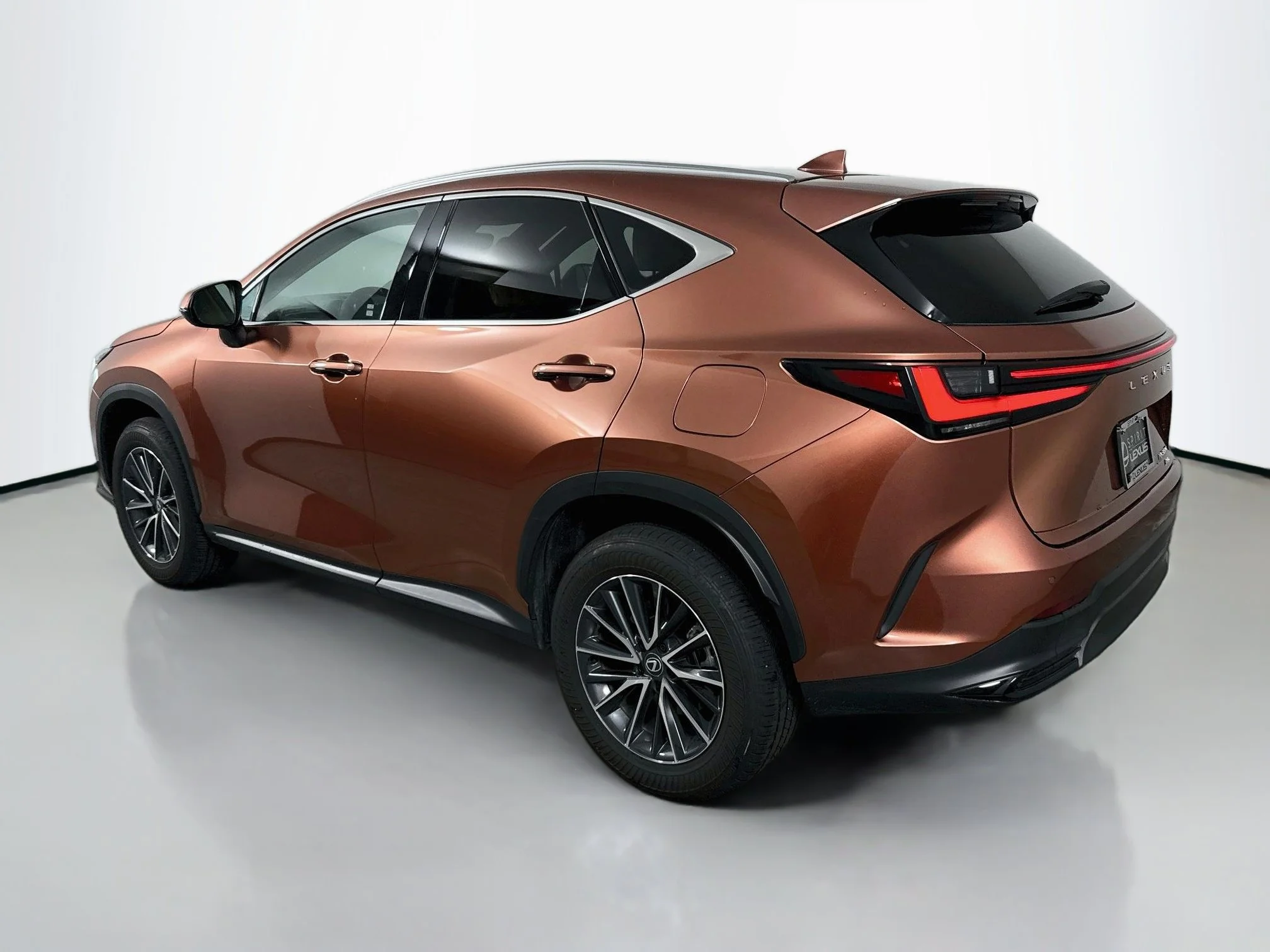 Certified Used 2025 COPPER CREST Lexus 350 Premium image 5