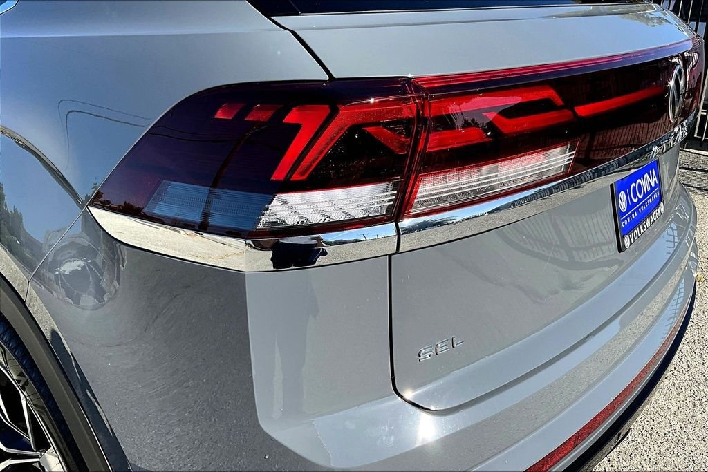 New 2026 Gray Volkswagen 2.0T SEL Premium R-Line image 23