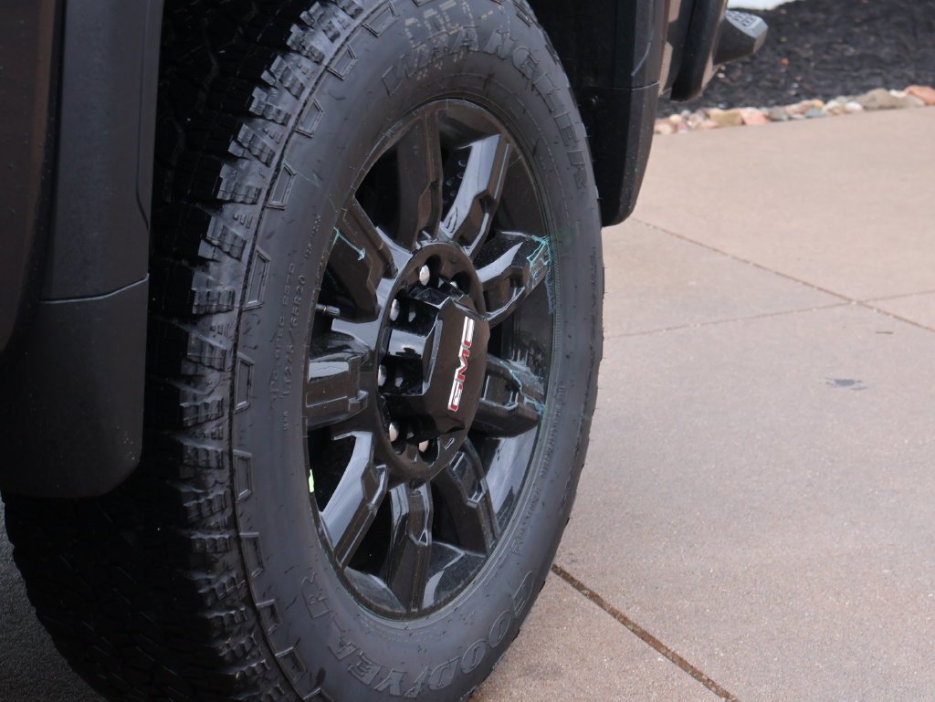2026 GMC Sierra 2500HD AT4 - Photo 47