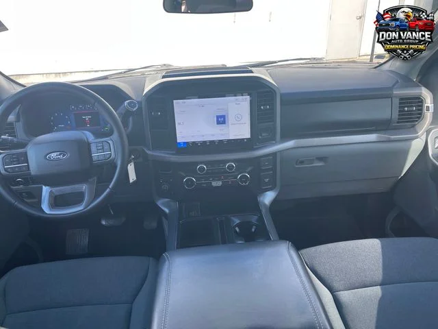 Used 2025 White Ford XLT image 12