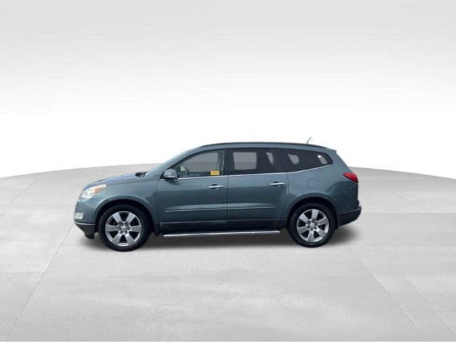 Used 2009 Chevrolet Traverse LTZ with VIN 1GNER33D39S116720 for sale in Fenton, MI