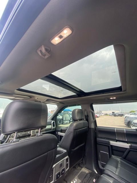 Used 2020 Magnetic Ford Lariat image 7