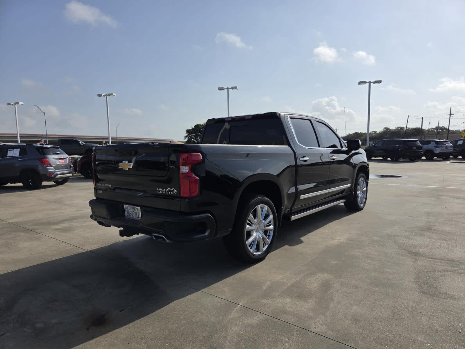 Used 2024 Black Chevrolet High Country image 5