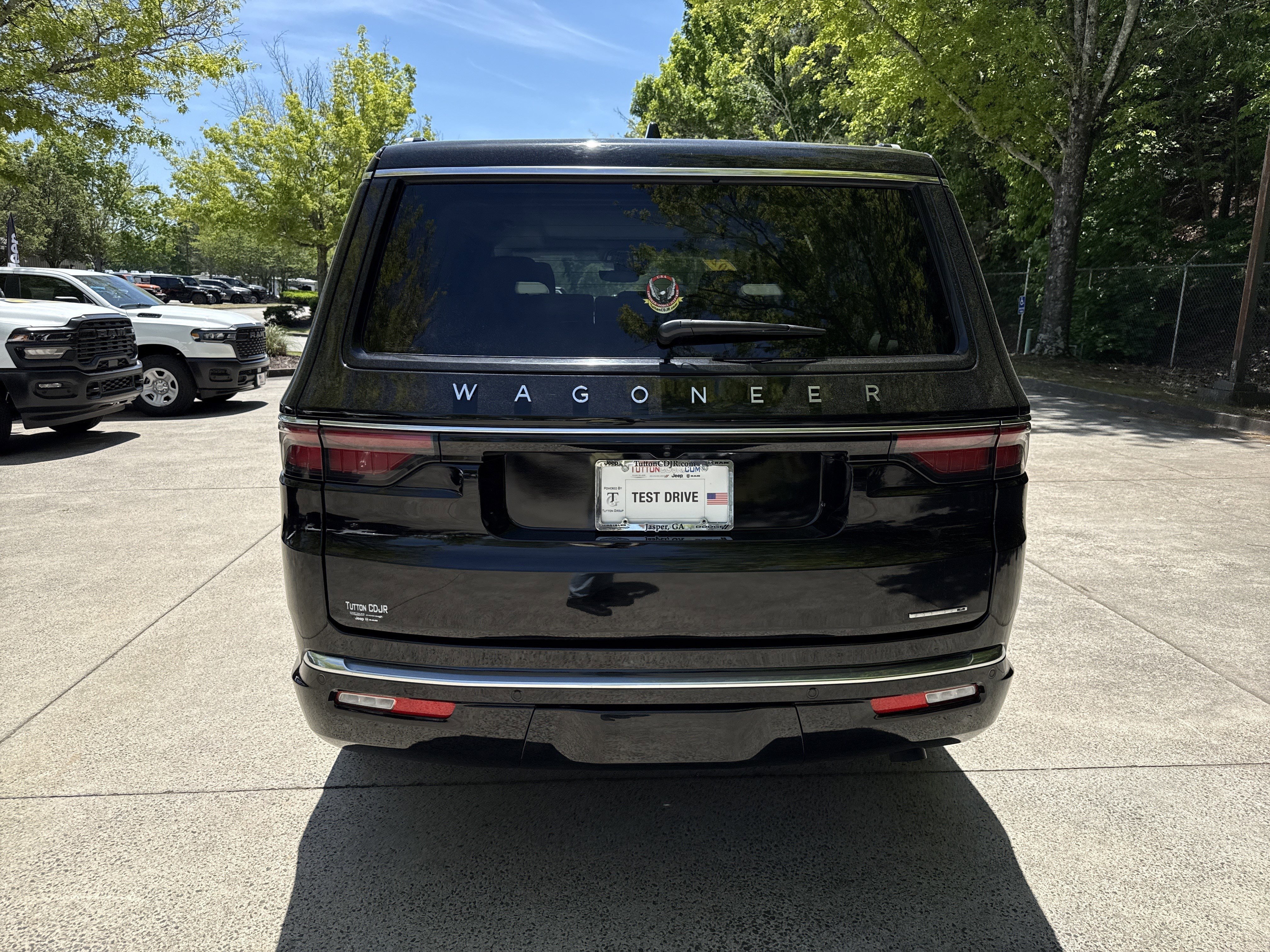 Used 2024 Diamond Black Crystal Pearlcoat Jeep Series II image 6