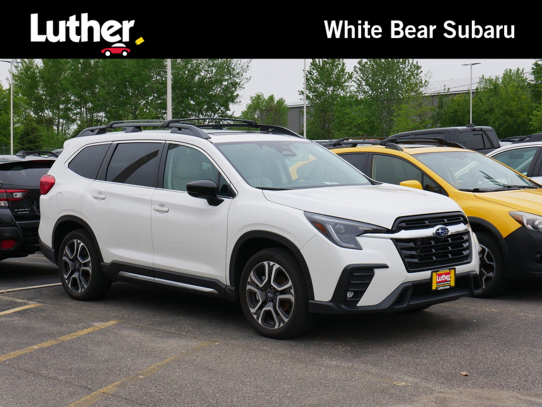2024 Subaru Ascent Limited 8 Passenger's photo