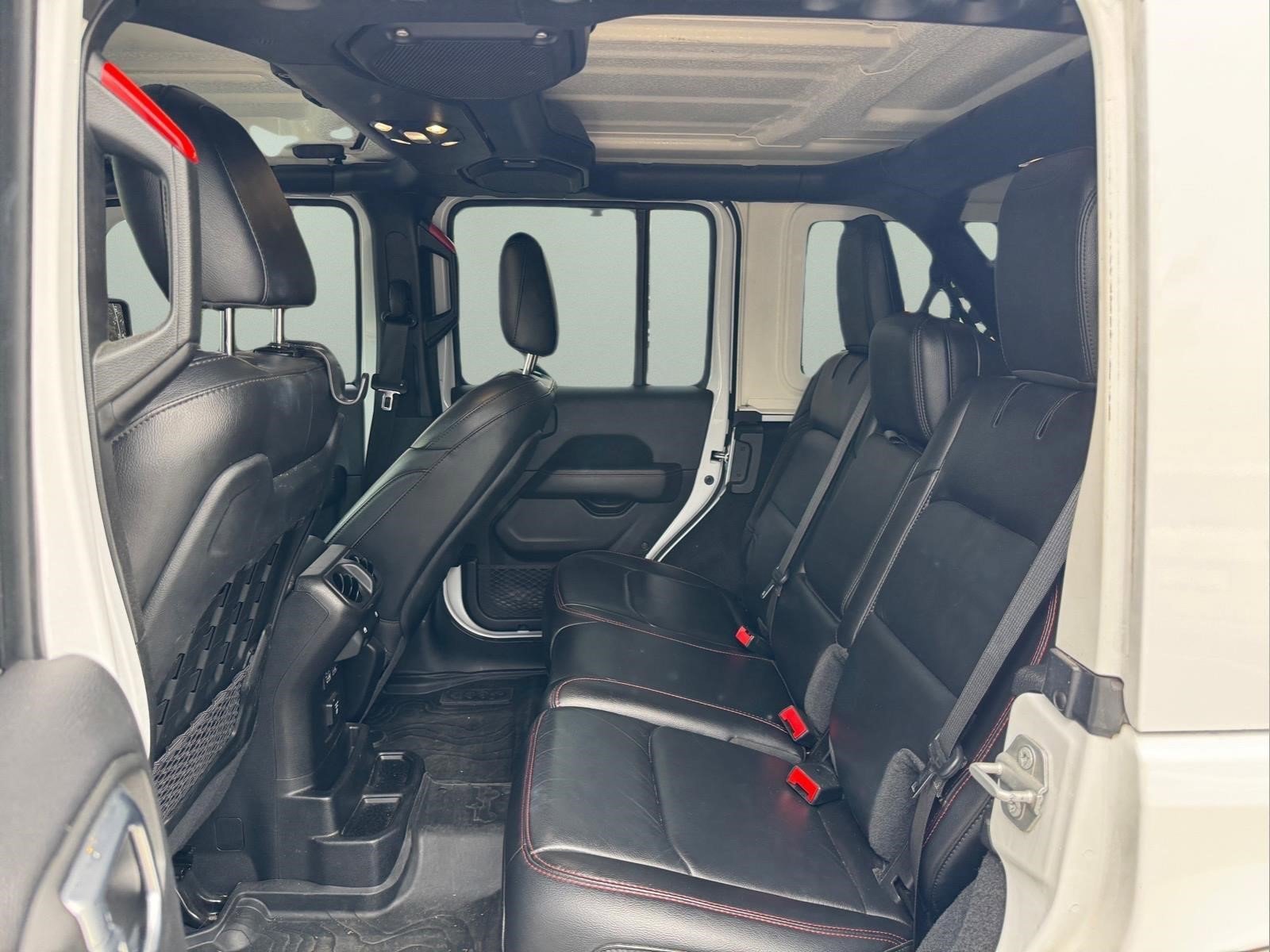 Used 2020 Bright White Clearcoat Jeep Rubicon image 12