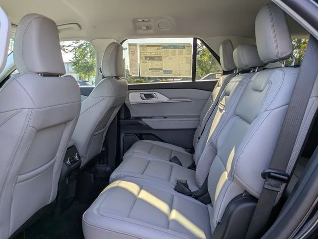 New 2026 Agate Black Metallic Ford Active image 14