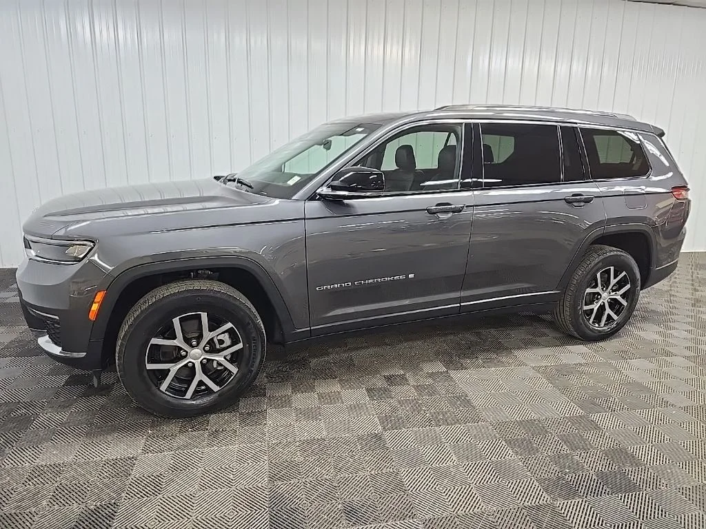 2023 Jeep Grand Cherokee L Limited - Photo 6