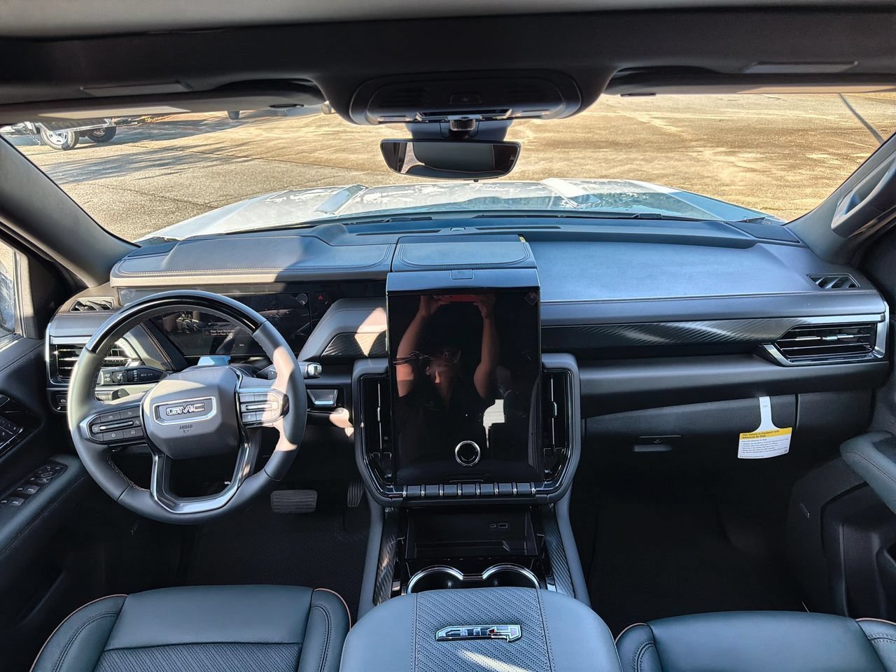 New 2026 Summit White GMC AT4 image 17