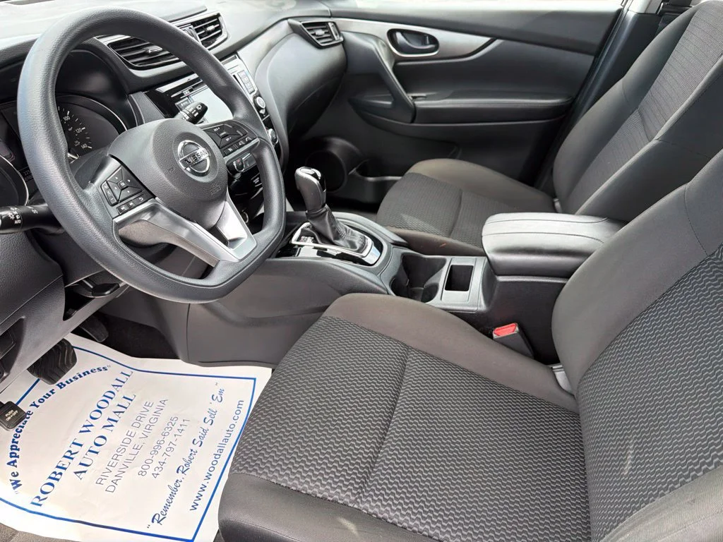 Used 2021 Black Nissan S image 15