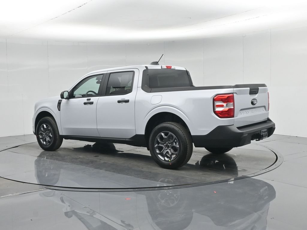 New 2026 Space White Metallic Ford XLT image 6