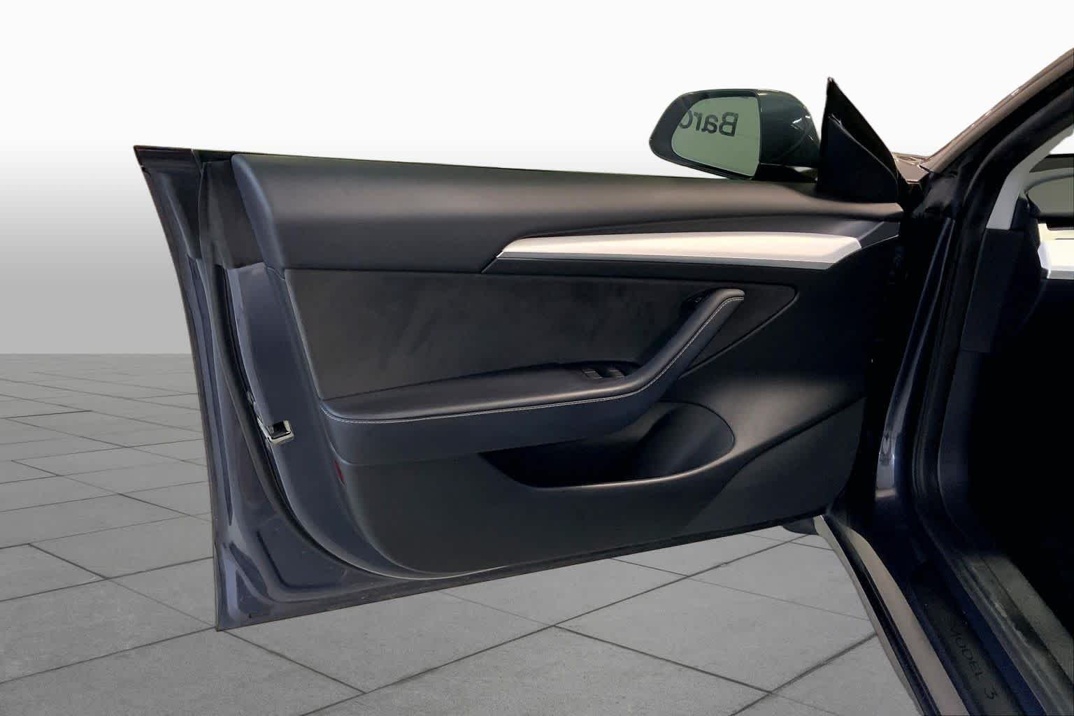 Used 2022 Midnight Silver Metallic Tesla Performance image 21