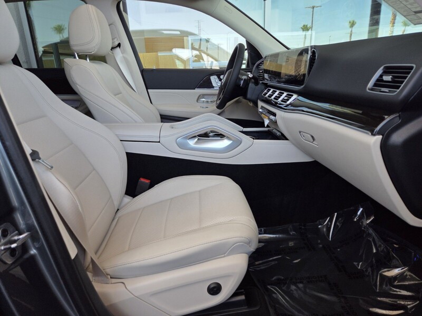 New 2026 Selenite Grey Metallic Mercedes-Benz GLE 350 4MATIC® SUV image 17