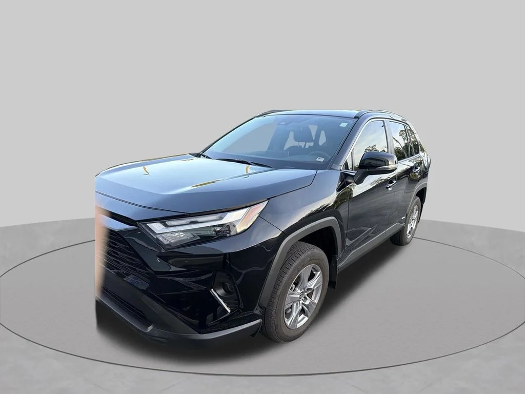 Used 2025 Black Toyota XLE image 2