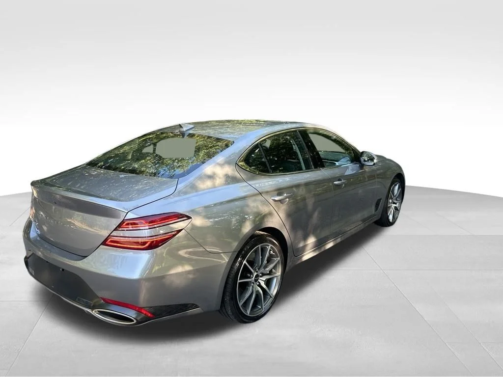 Used 2026 Silver Genesis 2.5T image 5