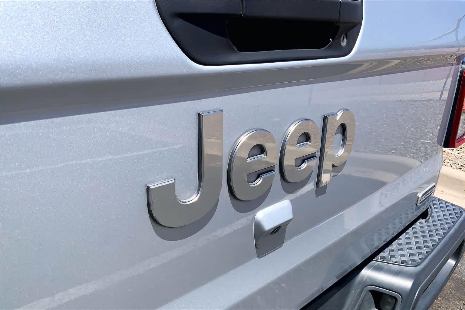 2023 Jeep Gladiator Overland - Photo 28