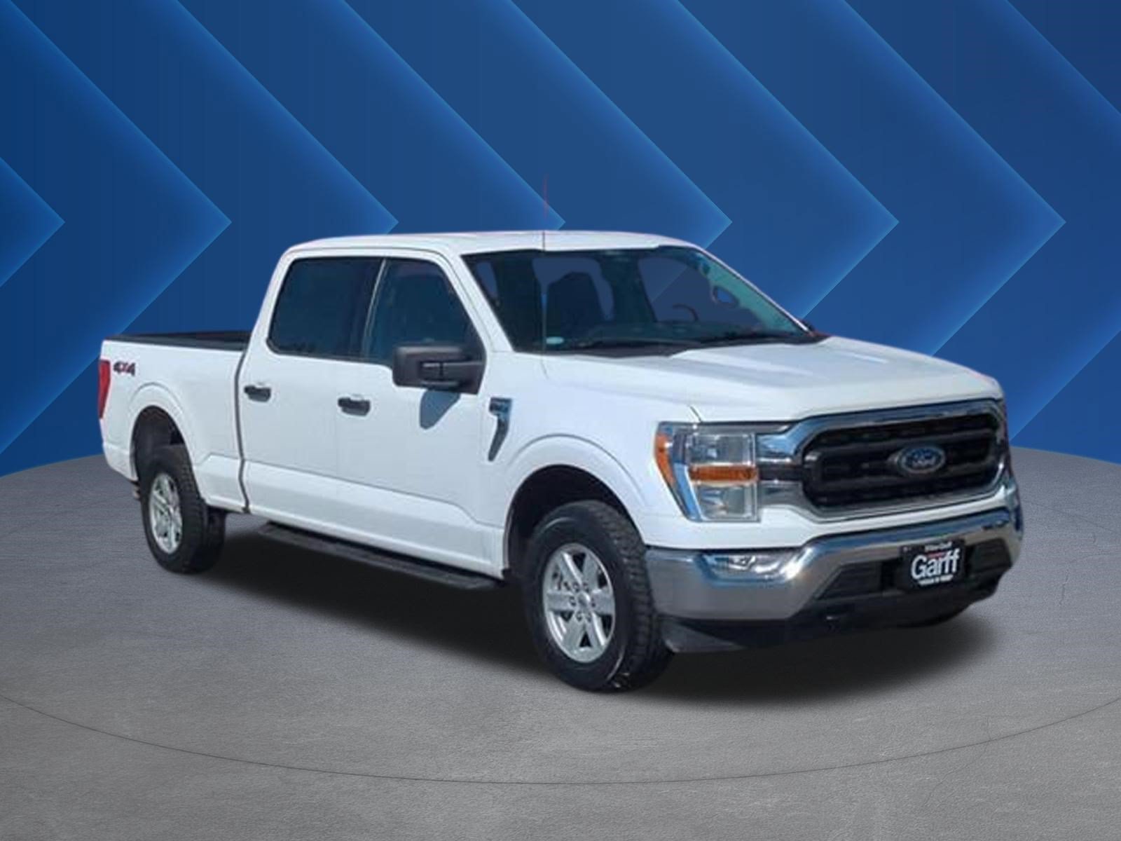 Used 2022 Oxford White Ford XLT image 1