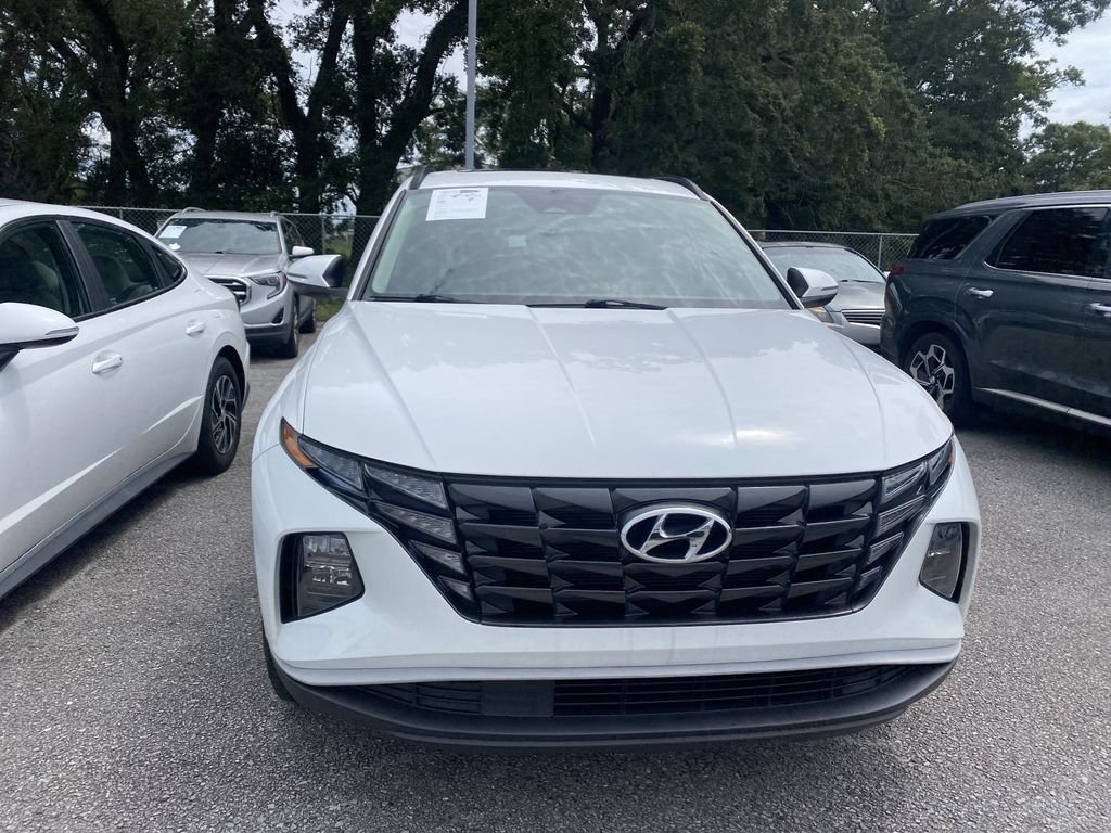 Used 2022 Quartz White Hyundai SEL image 2