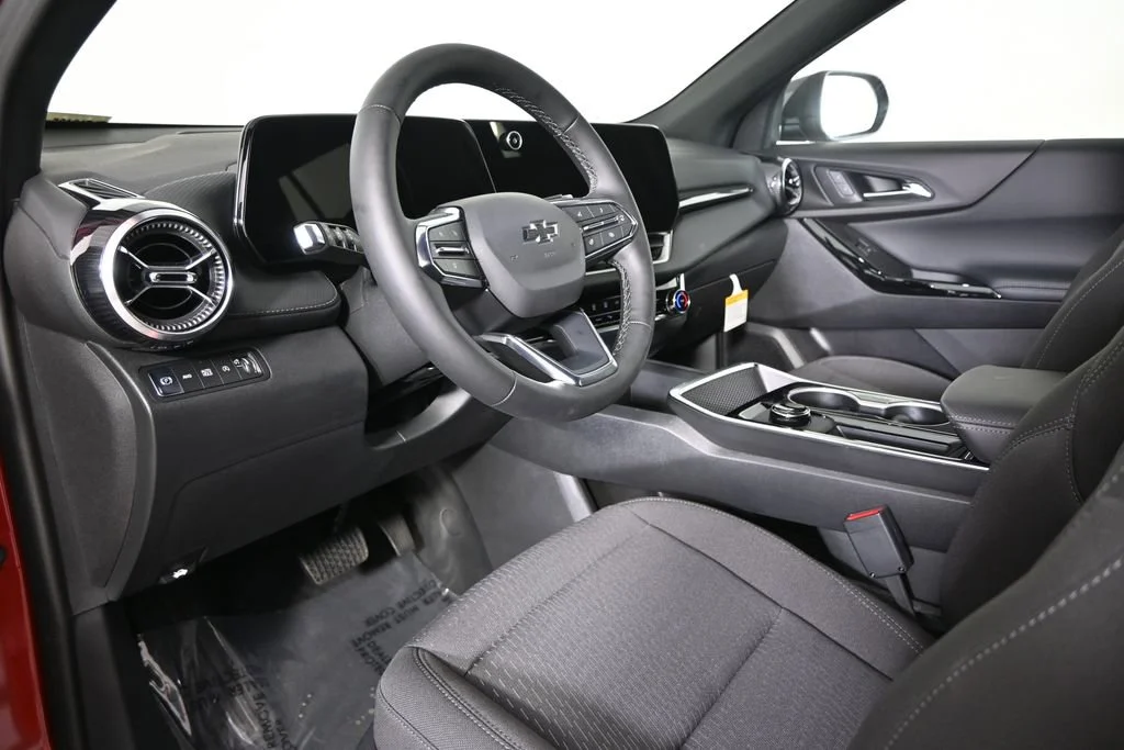 2026 Chevrolet Equinox LT - Photo 22