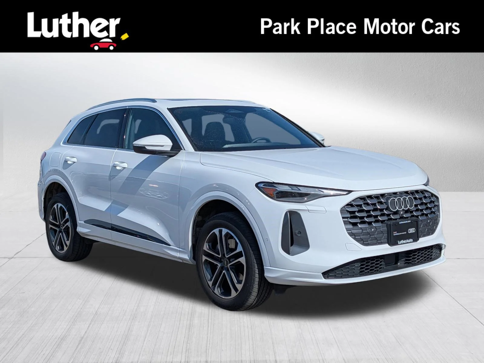 2025 Audi Q5 40 Premium's photo