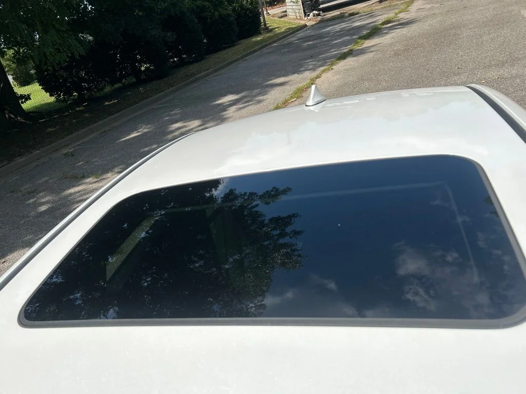Used 2020 White Hyundai Value Edition image 10