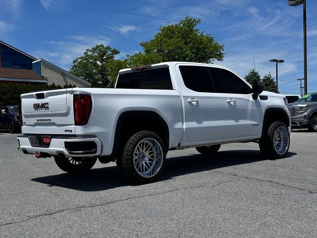 Used 2021 SUMMIT WHITE GMC AT4 image 10