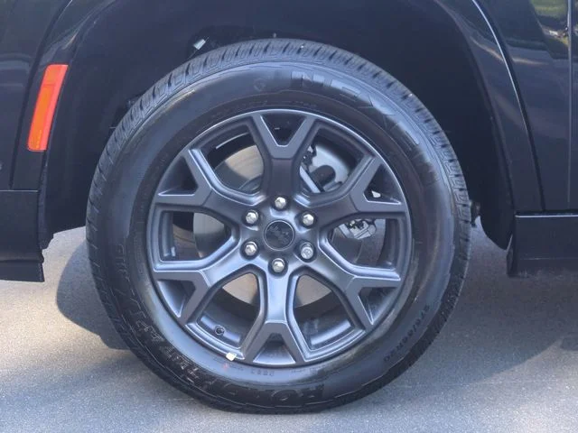 New 2026 High Gloss Black Exterior Paint Jeep Limited Altitude image 22