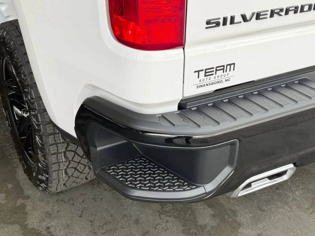 New 2026 Summit White Chevrolet Custom Trail Boss image 25