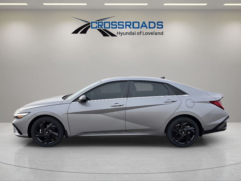 New 2026 Fluid Metal Hyundai SEL Sport Premium image 2
