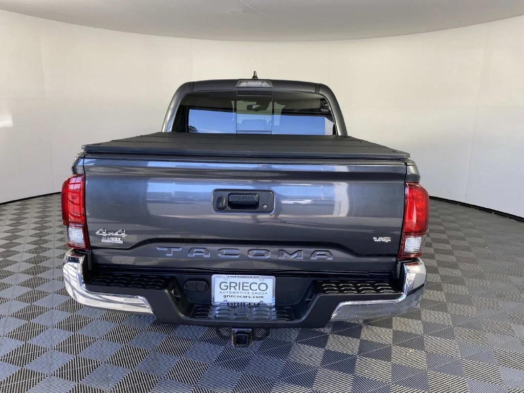 Used 2022 Magnetic Gray Metallic Toyota SR5 image 7