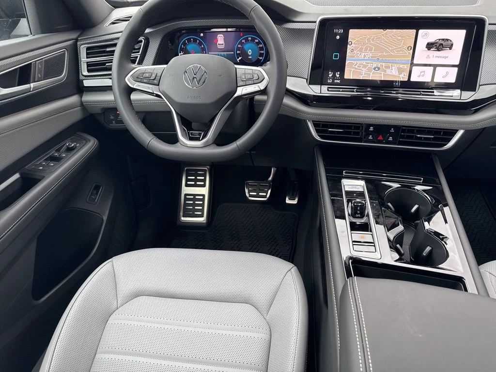 2026 Volkswagen Atlas Cross Sport SEL R-LINE - Photo 15