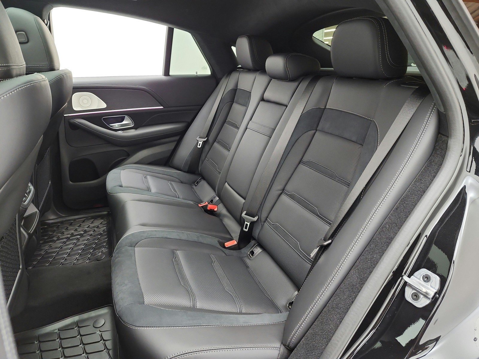Certified Used 2026 Obsidian Black Metallic Mercedes-Benz AMG® GLE 53 4MATIC+ Coupe image 11