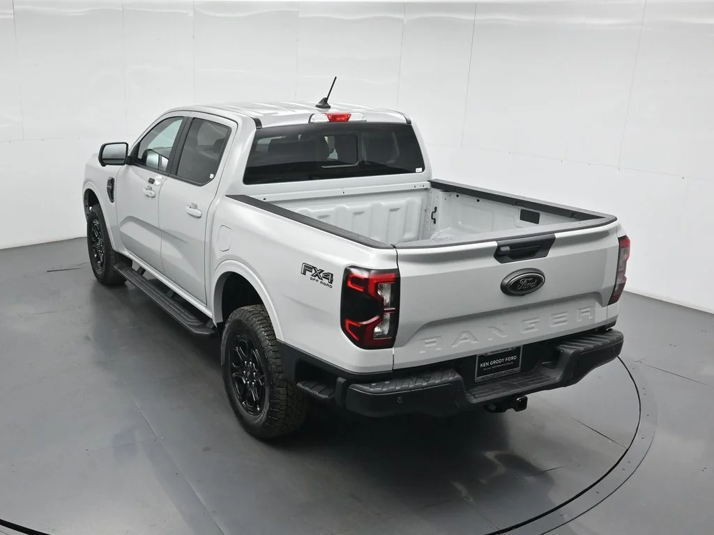 New 2026 Avalanche Ford Lariat image 38