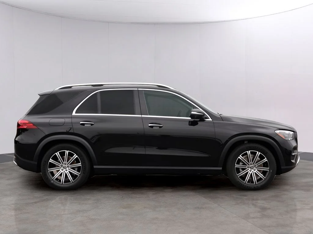 New 2026 Obsidian Black Mercedes-Benz GLE 350 image 4