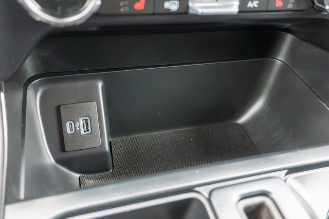 Used 2023 White Ford Tremor image 28