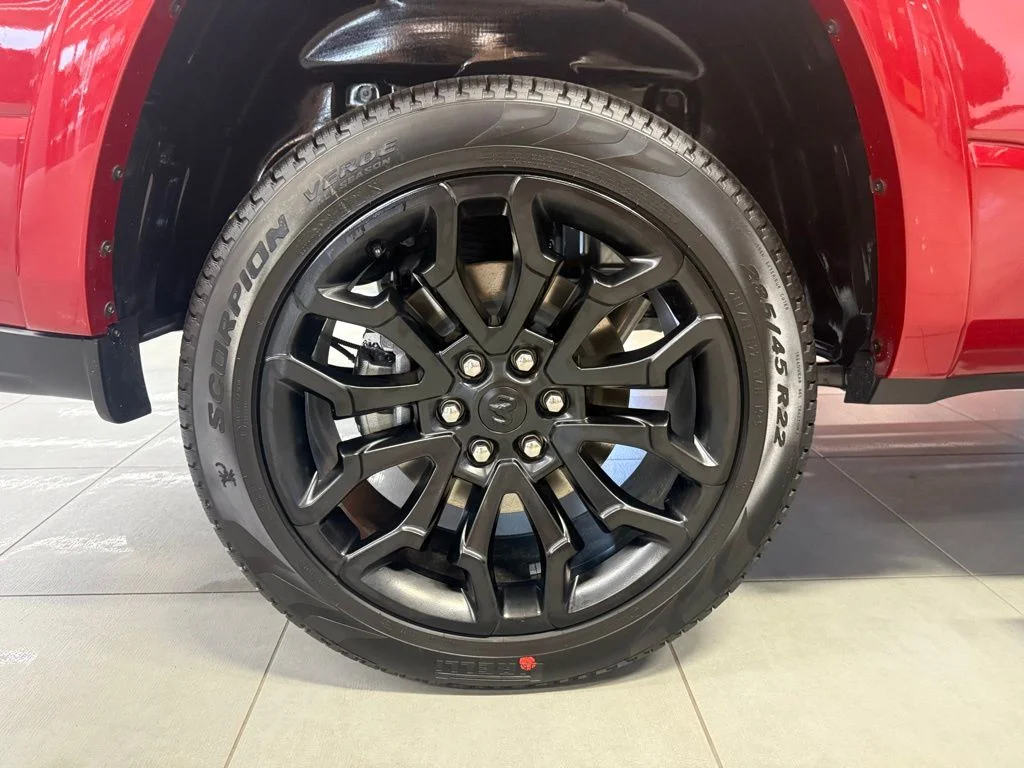 New 2026 Molten Red Pearl-Coat Exterior Paint RAM Limited image 59