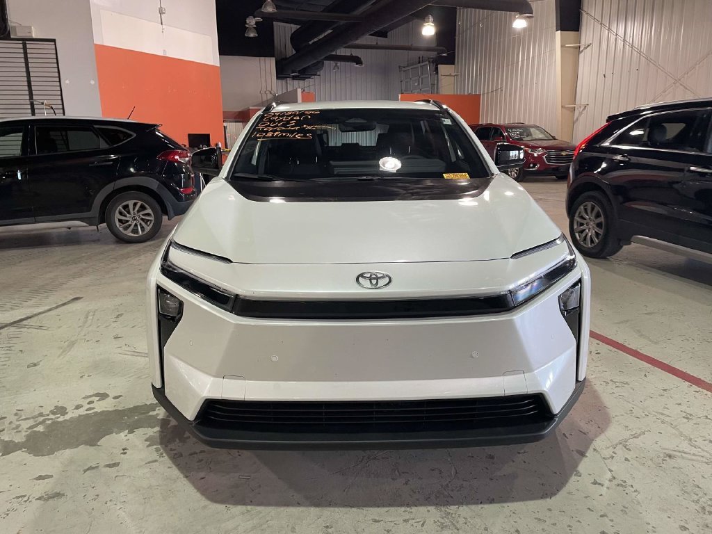 Used 2026 Beige Toyota XLE Plus image 2