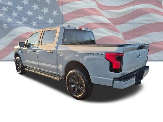 Used 2024 White Ford XLT image 5