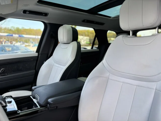 2023 Land Rover Range Rover Sport SE Dynamic - Photo 18