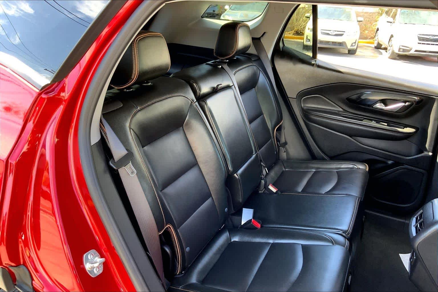 Used 2024 Volcanic Red Tintcoat GMC AT4 image 17