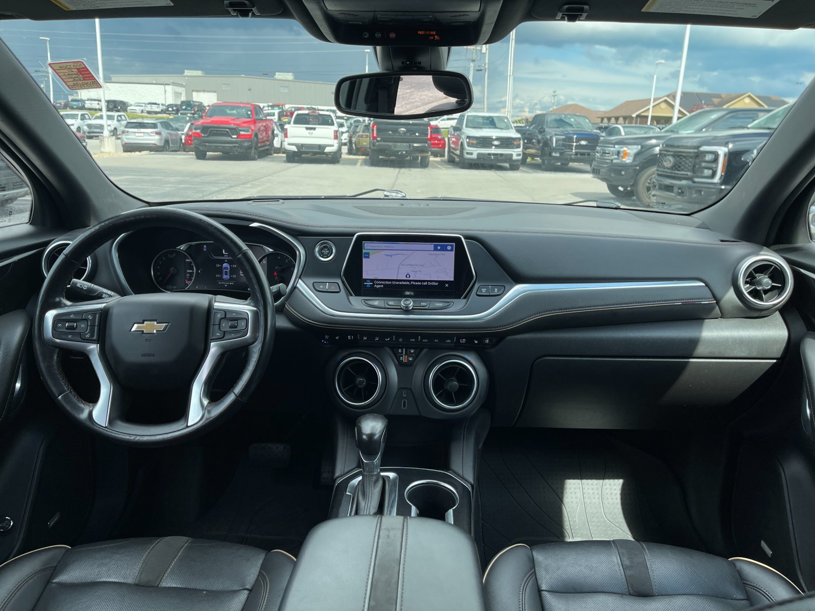 Used 2021 IRIDESCENT PEARL TRICOAT Chevrolet Premier image 14